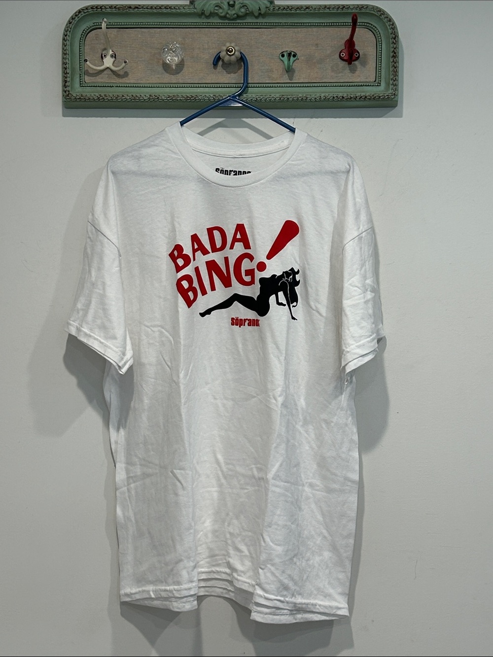 Soprano hbo White Tee Red & Black 'Bada Bing' Graphic Men’s size xl new w/o tag